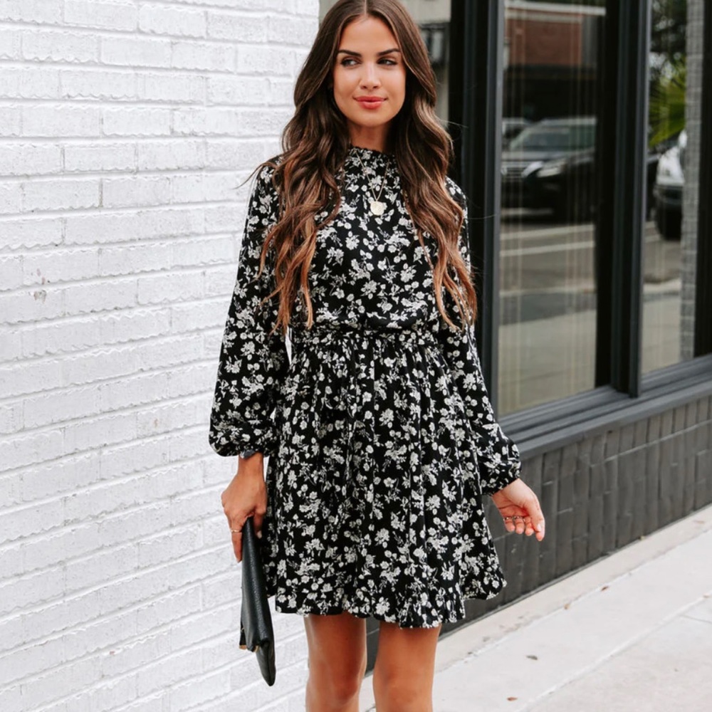 COPY - Floral balloon sleeve dress,